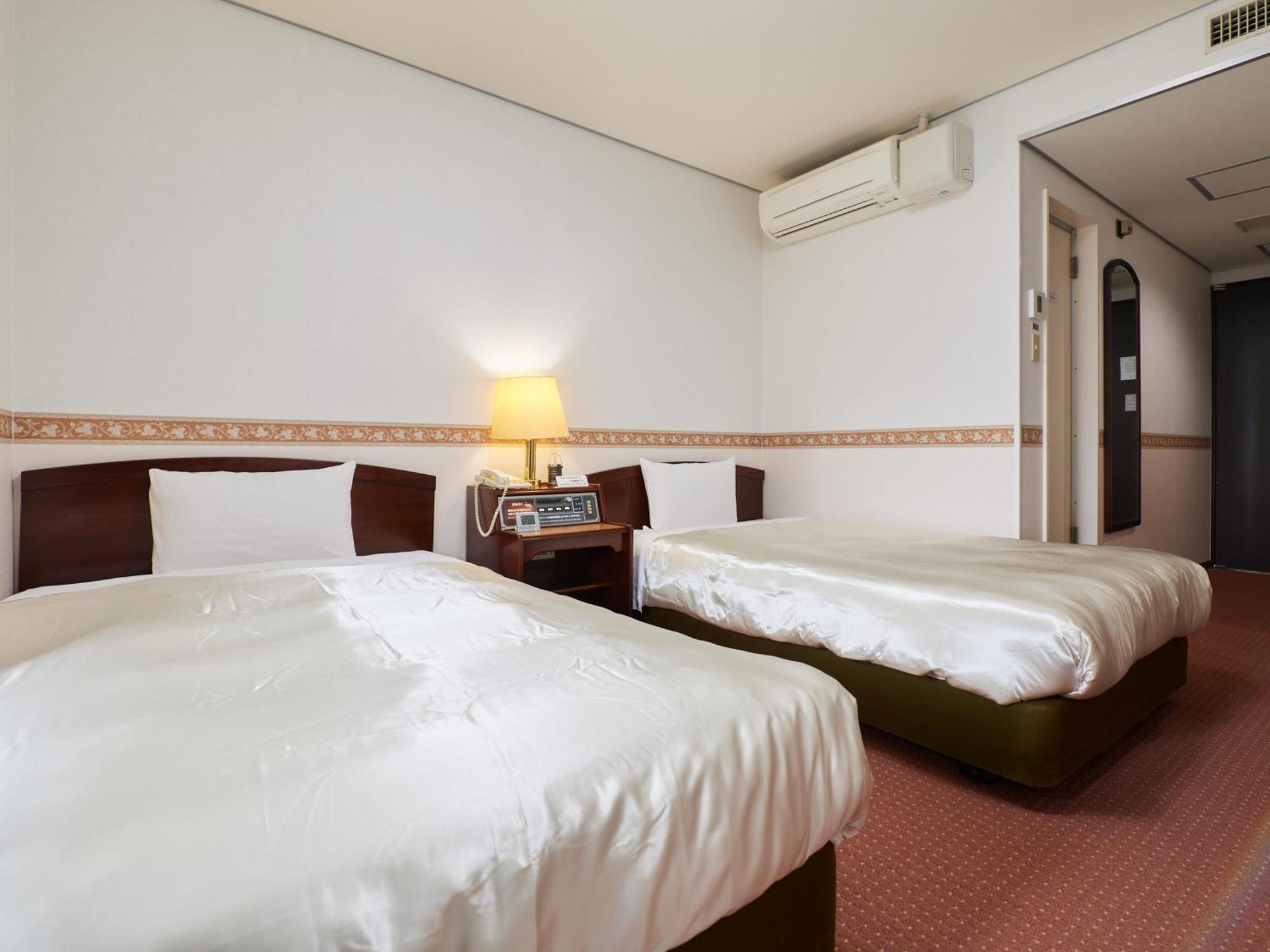 Ecohotel Toyama Station Extérieur photo