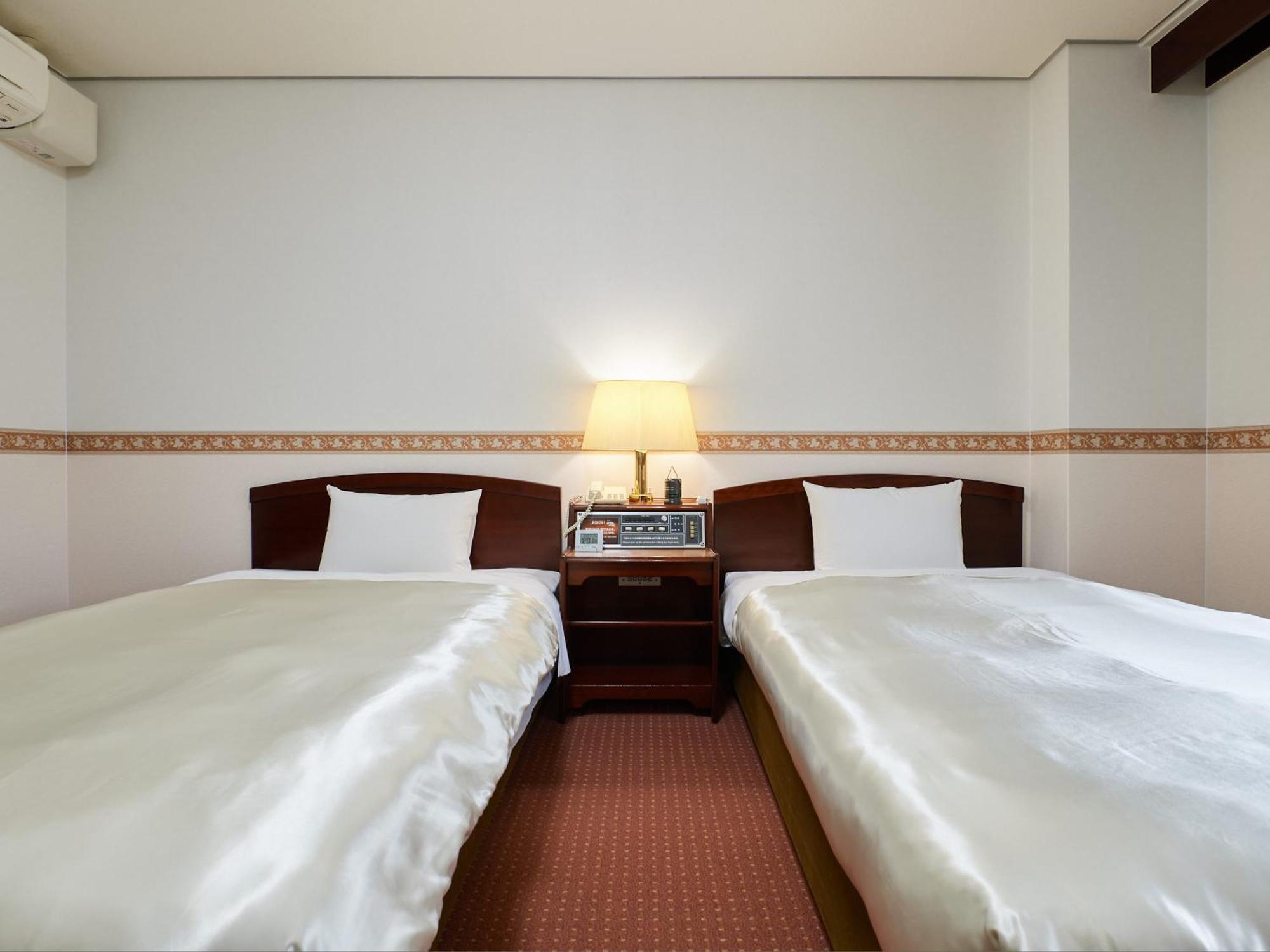 Ecohotel Toyama Station Extérieur photo