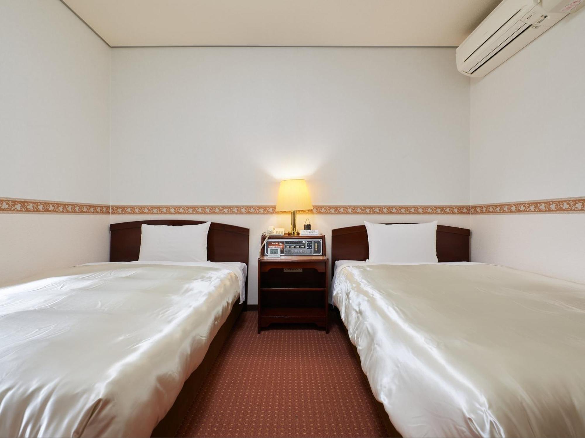 Ecohotel Toyama Station Extérieur photo